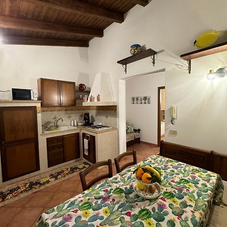 La Dolce Casetta Palermo Bagian luar foto